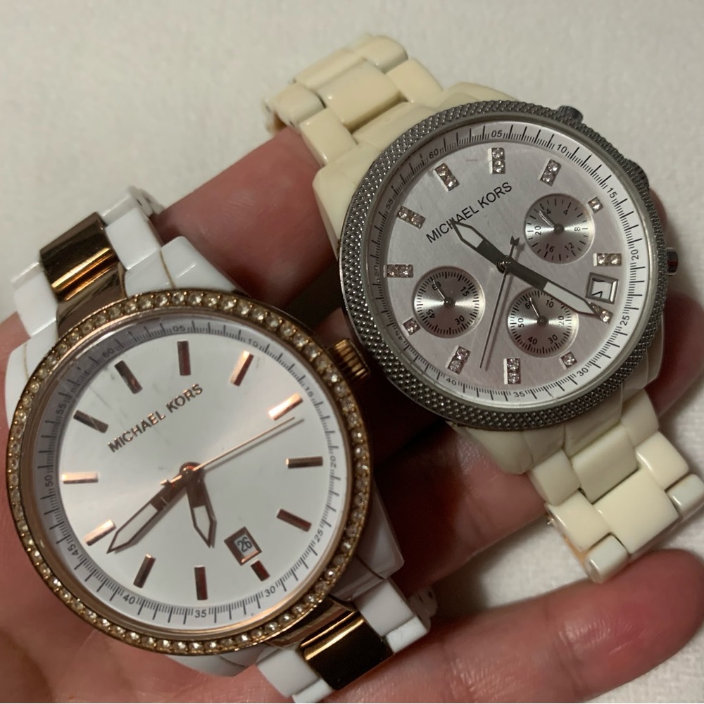 Michael Kors White and Cream Watches Set